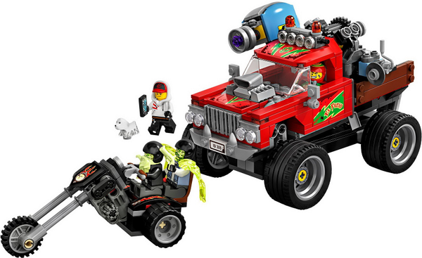 70421 El Fuego's Stunt Truck - Certified Used, 100% Complete LEGO Hidden Side Set