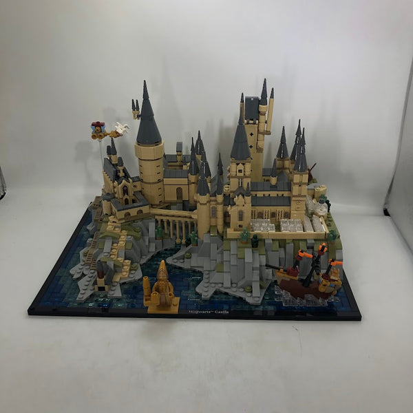 Hogwarts™ Castle and Grounds 76419 - Used LEGO® Harry Potter™️ Set