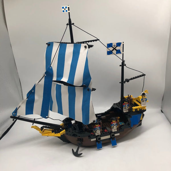Caribbean Clipper 6274 - Used LEGO Pirates set
