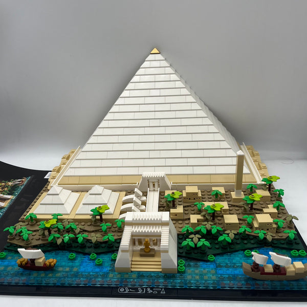 The Great Pyramid of Giza 21058 - used LEGO Architecture Set