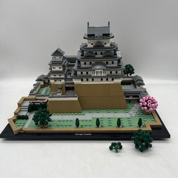 Himeji Castle 21060 - Used LEGO Architecture Set
