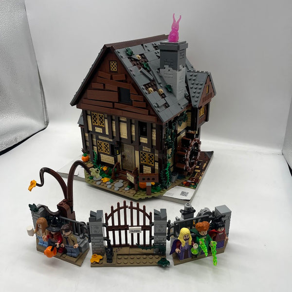 Disney Hocus Pocus: The Sanderson Sisters' Cottage 21341 - Used LEGO Ideas set